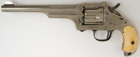 Hace unos días encontré por casualidad en una web extranjera un arma a la venta que hacía muchos años 92