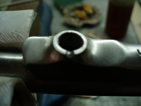 Buenas tardes a tod@s.
Me he comprado un mosin nagant, en concreto un M38, y he decidido modificarle el 70