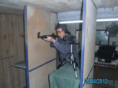 hola a todos alguien me podria decir si la carabina kel-tec sub 2000 del 9pb.se puede guiar con la licencia 72