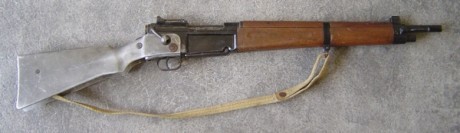 Hace unos días encontré por casualidad en una web extranjera un arma a la venta que hacía muchos años 130