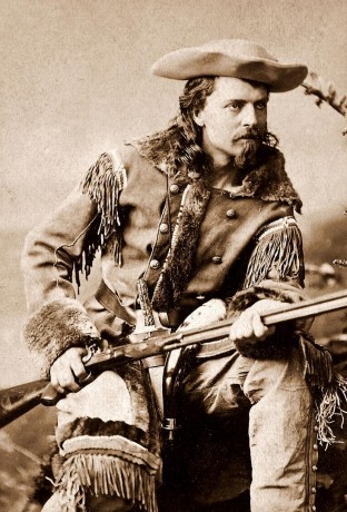 las armas de avancarga no sólo permiten evocar, con su tiro, tiempos anteriores al nuestro, y evocar hazañas 51
