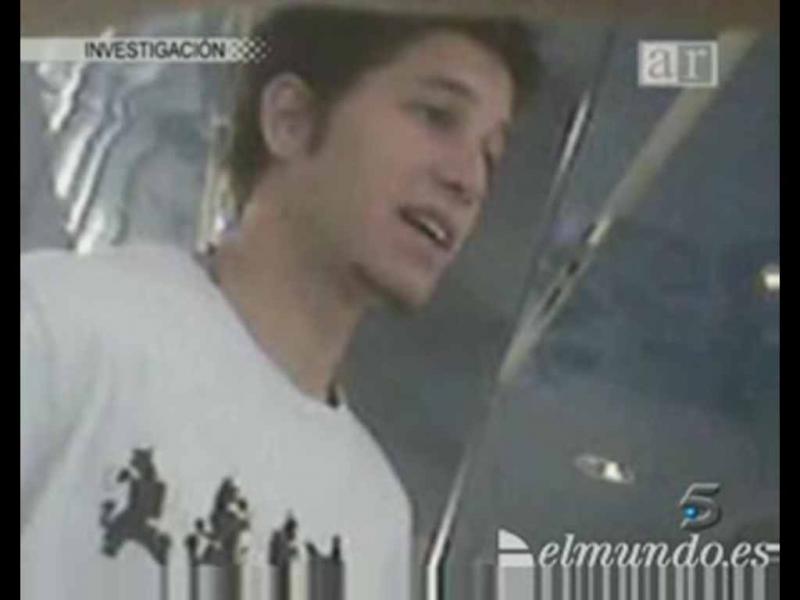  hijo de la gran puta 

Rafael García Fernandez "Rafita" tenia 700 denuncias (si, 700) de los 00