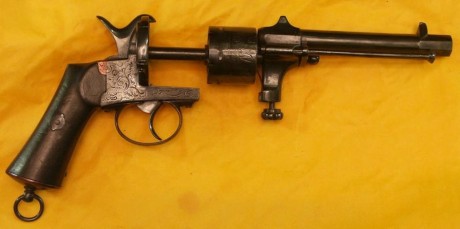 Hace unos días encontré por casualidad en una web extranjera un arma a la venta que hacía muchos años 110