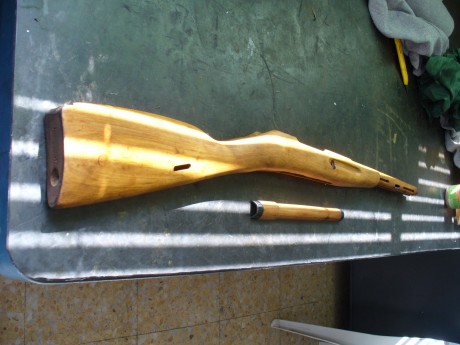 Buenas tardes a tod@s.
Me he comprado un mosin nagant, en concreto un M38, y he decidido modificarle el 101