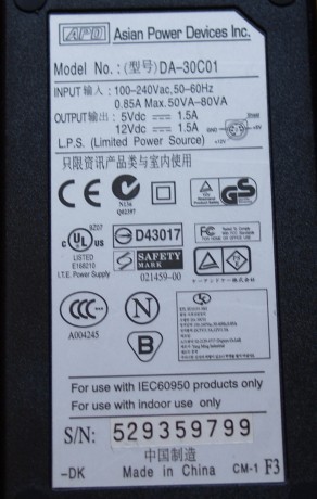Hola compañeros, vendo esta grabadora externa SAMSUNG TS-E552U, está como nueva, usada 2 veces, sin golpes 01