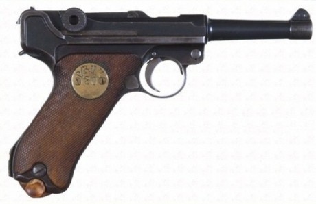 Hace unos días encontré por casualidad en una web extranjera un arma a la venta que hacía muchos años 50