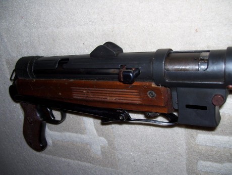 Hace unos días encontré por casualidad en una web extranjera un arma a la venta que hacía muchos años 121
