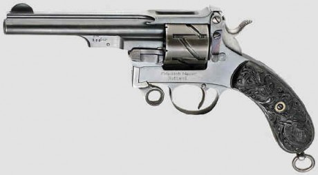 Hace unos días encontré por casualidad en una web extranjera un arma a la venta que hacía muchos años 141