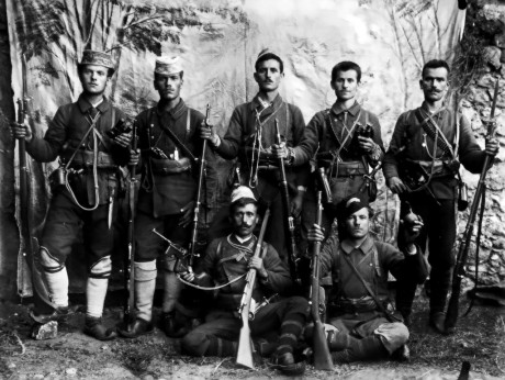 Hace unos días encontré por casualidad en una web extranjera un arma a la venta que hacía muchos años 160