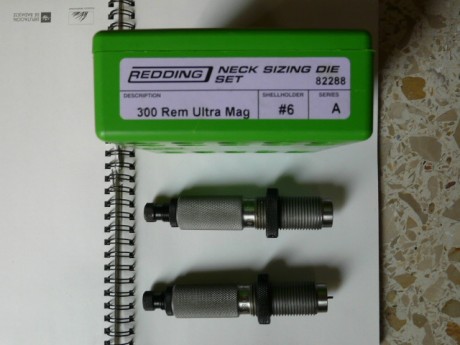 Vendo Dies jego de cuello marca Redding para el 300 RUM, como nuevos, poquísimo uso, vendo en 70€ envío 00