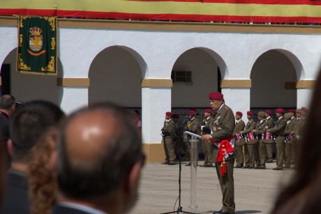  http://www.ejercito.mde.es/gl/agenda/2012/04/1543.html 

no digo na..........

y 10