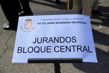  http://www.ejercito.mde.es/gl/agenda/2012/04/1543.html 

no digo na..........

y 130