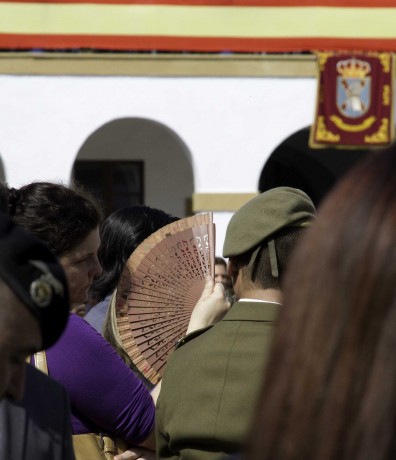  http://www.ejercito.mde.es/gl/agenda/2012/04/1543.html 

no digo na..........

y 160