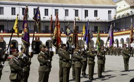  http://www.ejercito.mde.es/gl/agenda/2012/04/1543.html 

no digo na..........

y 170