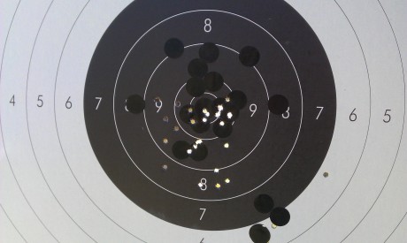 Buenas a todos,

Primeras impresiones;
Este Sábado he estrenado la cz 455 THUMbHOLE y os comentare mis 01