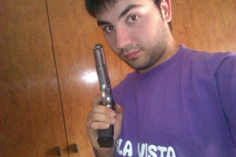  Ya que diversos foreros me han solicitado reabrir aquel viejo y exitoso hilo "Vernos las caras", 100