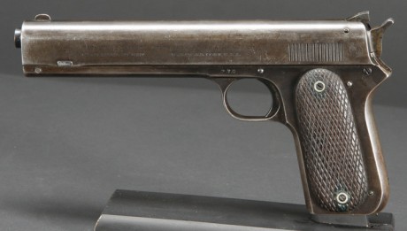 Hace unos días encontré por casualidad en una web extranjera un arma a la venta que hacía muchos años 120