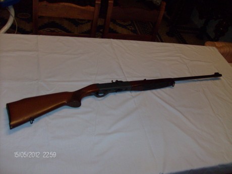 Vendo:  Carabina  Anschtüz modelo 520. Calibre  .22 LR.  REBAJADA A VER SI ALGUIEN QUIERE ESTA PRECIOSIDAD
 01