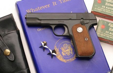 Hace unos días encontré por casualidad en una web extranjera un arma a la venta que hacía muchos años 81