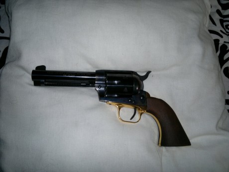 Me encantan los rifles de palanca. No sé si son potentes, ni si son precisos y lo que si sé es que no 170