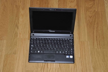 Vendo Netbook Samsung N145 Plus, Procesador Intel® ATOM™ N455, Disco duro de 250 GB, 2GB de memoria DDR2, 00