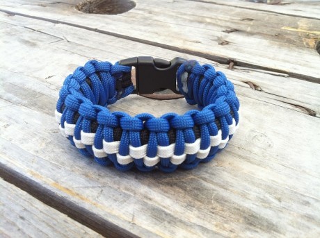 Pulseras de paracord con cierres de plástico de momento negro o coyote brown.
precio de las grandes Ranger 01