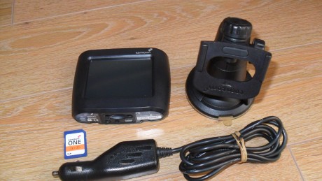 Hola Compañeros,

Vendo navegador TOM-TOM One, se adquirio nuevo,tarjeta SD sin crakear original, cargador 01