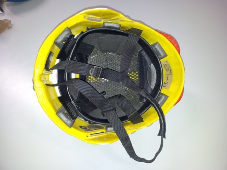 pues eso , estoy interesado en comprar este casco :gallet f2 extrem (el modelo ventilado ) . 70
