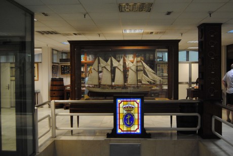 https://museosmilitaresypoliciales.blogspot.com.es/2012/06/museo-naval.html 00