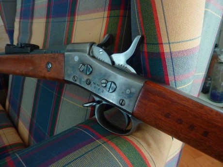 Hola a todos

Os presento el último rifle incorporado a mi colección.  Se trata de un Rolling Block de 02