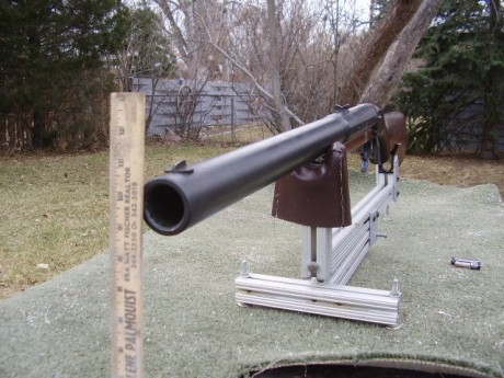 Una curiosidad ¿cual es el rifle de mayor calibre que se puede conseguir en España? 

Saludos cordiales. 141