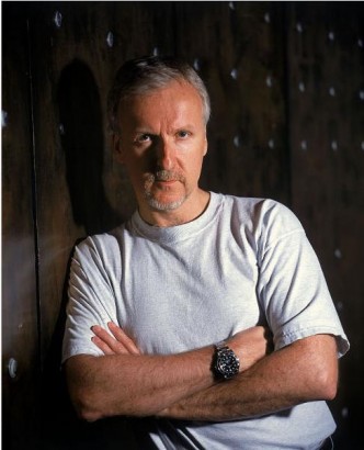 Es la ultima pelicula del James Cameron "AVATAR", la estrenan el 18 de Diciembre. Tiene una 32