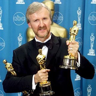 Es la ultima pelicula del James Cameron "AVATAR", la estrenan el 18 de Diciembre. Tiene una 31