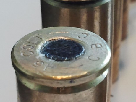 Muy buenas:

Pues eso, que como soy novato con lo de las armas cortas, me gustaría que me indicaseis cómo 60