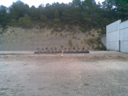 Se ha hablado mucho de..... "si pudieramos tener un arma o portar un arma, cual seria????", 21