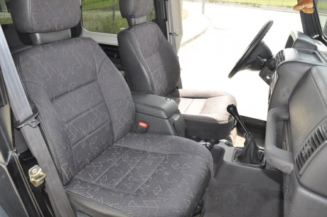 Vendo Jeep Wrangler Sport 2.5 - 121 cv, matriculado en Diciembre del 98, en muy buen estado, I. T. V. 22