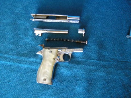 Hola a todos. Un amigo tiene un "juguete" precioso. Se trata de una STAR S SUPER BURILADA y 130
