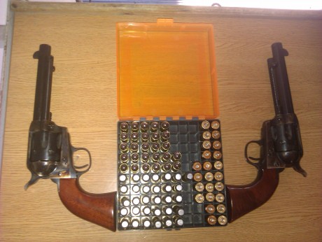 Me encantan los rifles de palanca. No sé si son potentes, ni si son precisos y lo que si sé es que no 141