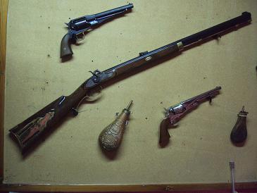  Hilo para colocar fotos, de esas armas de pólvora negra que tanto nos gustan y tenemos bien cuidadas, 70