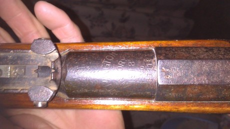 El Mosin-Nagant ..
es un rifle militar accionado por cerrojo, con cargador de cinco proyectiles, que 00
