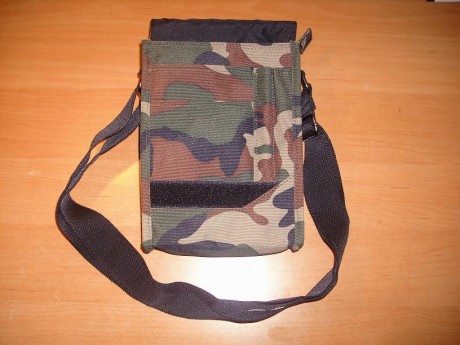 Hola!!!

Vendo bolso de camuflaje con capacidad para transportar arma corta. La Glock-17 cabe a la perfeccion 10