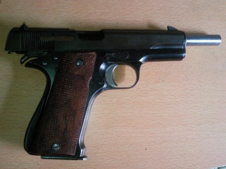 BUENAS compañero que opinion te neis de los colt de uberti en general,. yo tengo un remington y meparece 70