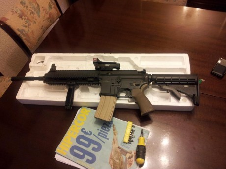 Buenas gente:

Veran necesito su ayuda  :apla: 

Me he comprado (de segunda mano) una replica HK416  :rifle: 00