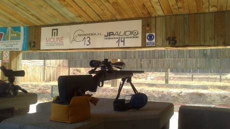 jejejeje hola compañeros. Aquí os enseño orgullosamente mi Remington 700 Police del 308 con su  nuevo 140