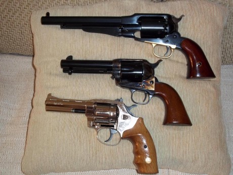  Hilo para colocar fotos, de esas armas de pólvora negra que tanto nos gustan y tenemos bien cuidadas, 110