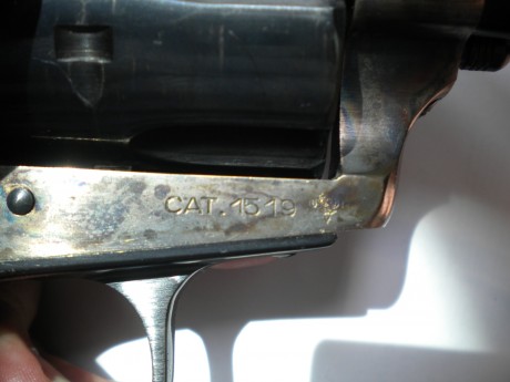 Me encantan los rifles de palanca. No sé si son potentes, ni si son precisos y lo que si sé es que no 61