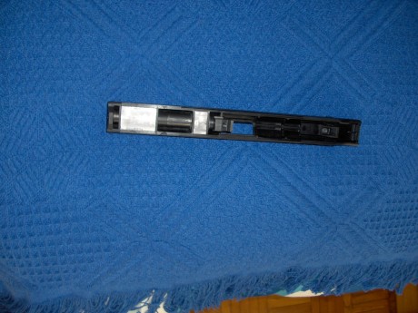 Hola a todos. Resulta que hace tiempo compré una 280 (el modelo más moderno, que tiene un tornillo bajo 01