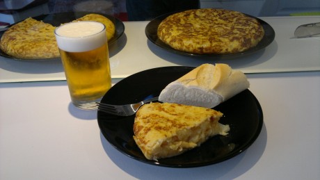 Como me imagino que a lo largo de este verano low cost os habréis puesto pirfos de tortilla española, 60