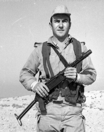 Hace unos días encontré por casualidad en una web extranjera un arma a la venta que hacía muchos años 71