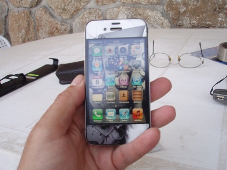  iphone 4 007.JPG  iphone 4 007.JPG Pues eso,vendo un iphone 4,16 gb de color negro usado pero en perfecto 00